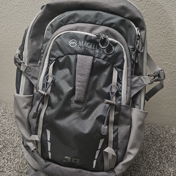 Magellan Outdoors Gray Backpack - Picture 5 of 10